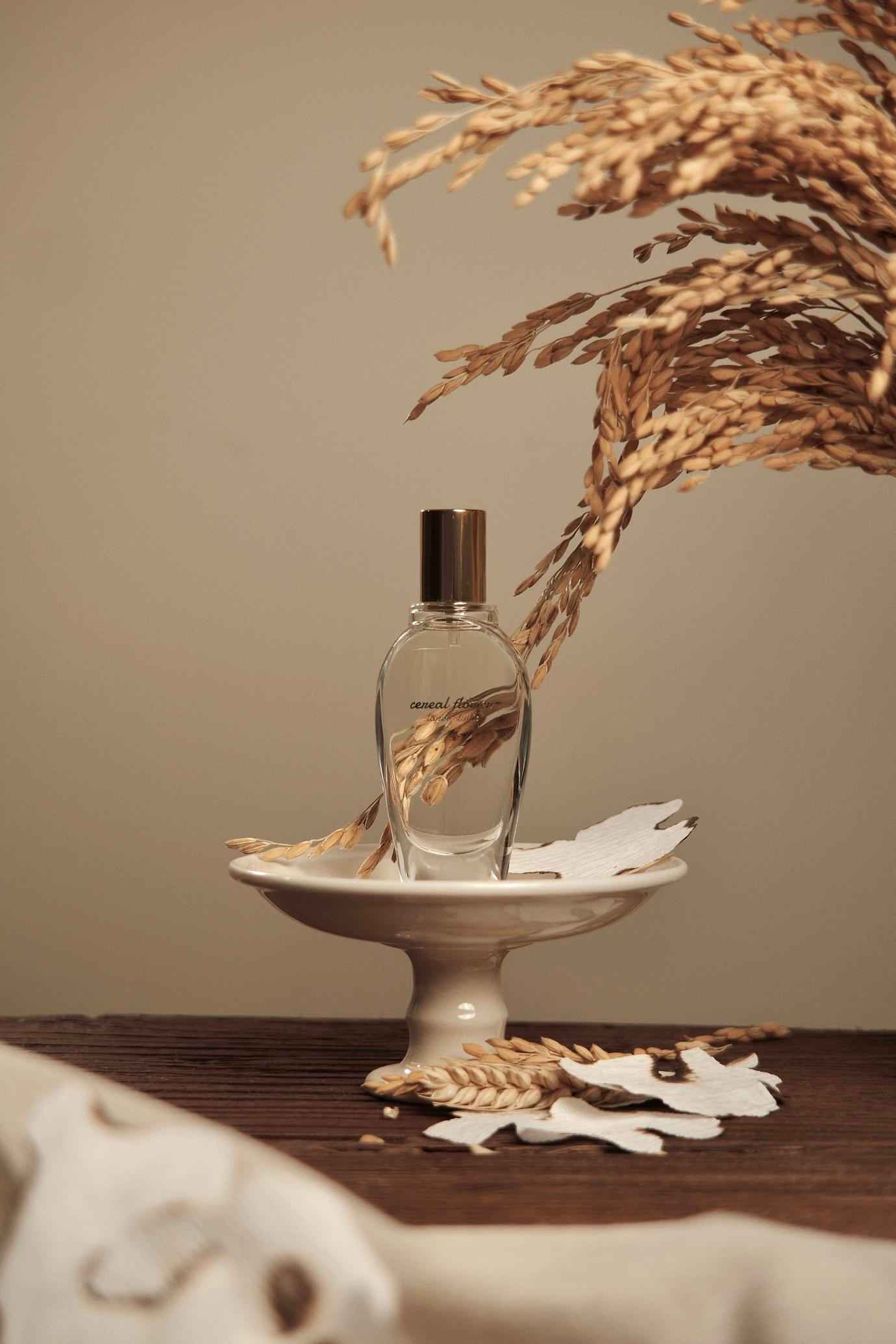 lapot studio | Cereal Flower Perfume